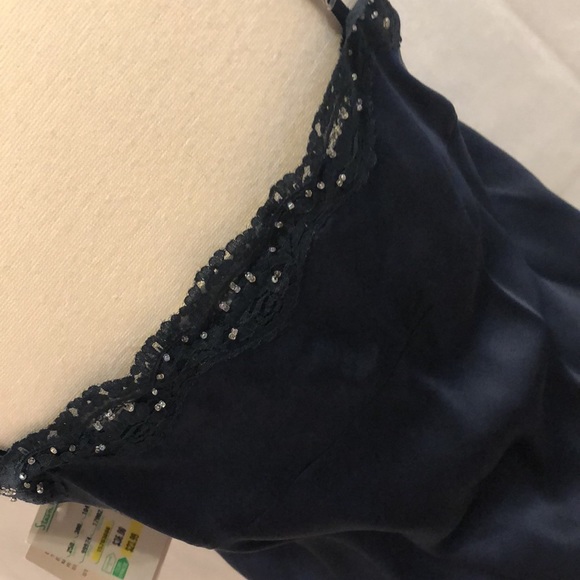 NWT Ilyse Hart LTD Pure Silk Navy Beaded Camisole - Picture 5 of 9